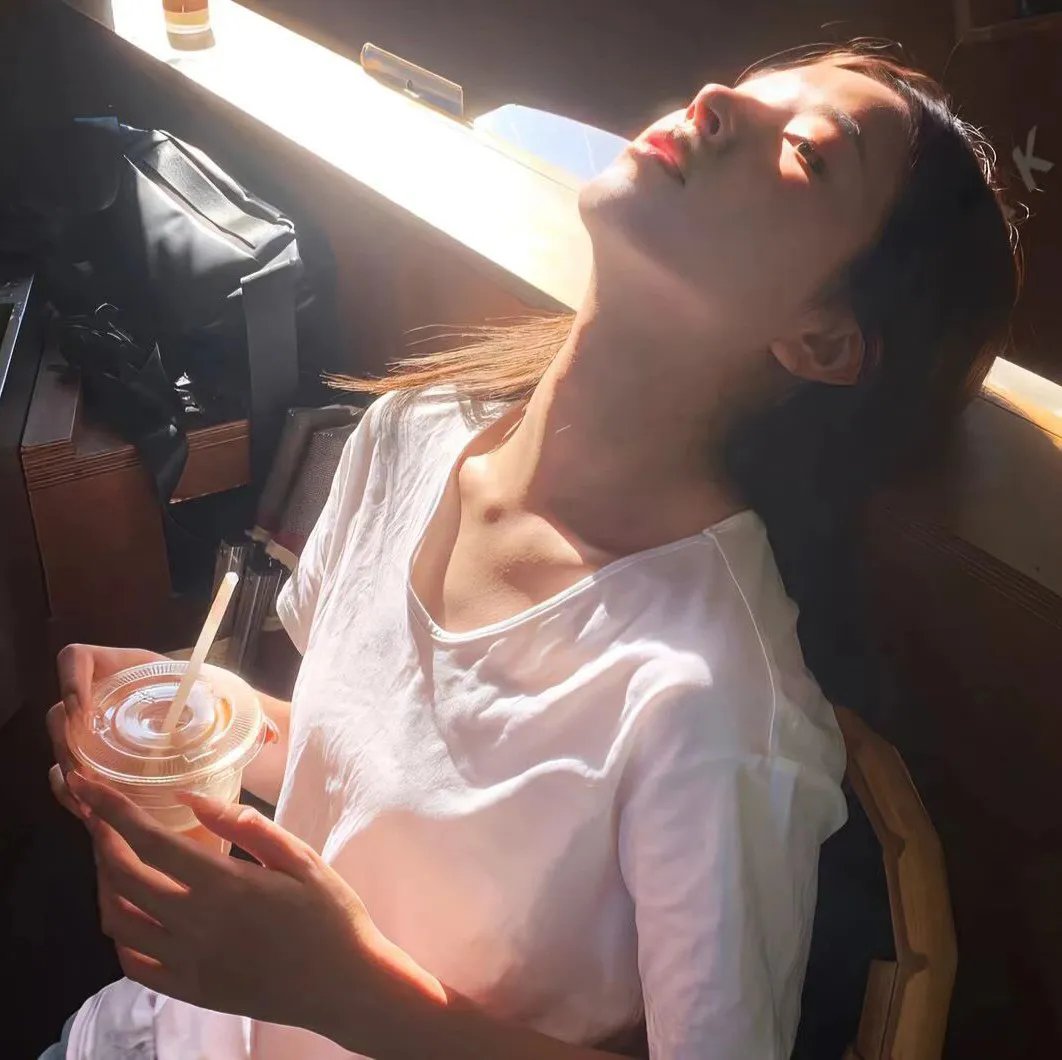 被偷金龙幼崽后我成了始祖母